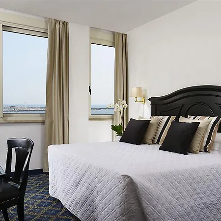Hotell President
