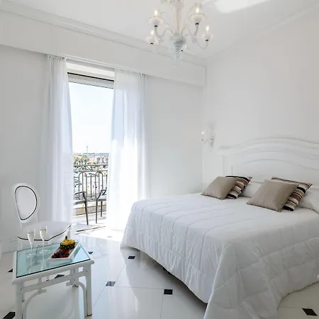 프레지던트 4* 비아레지오