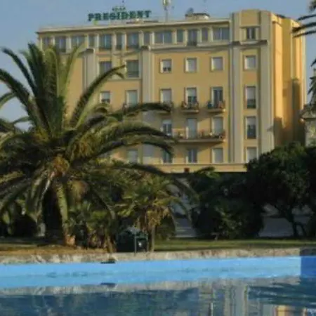 프레지던트 호텔