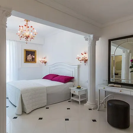 总统酒店 4* 维亚雷焦