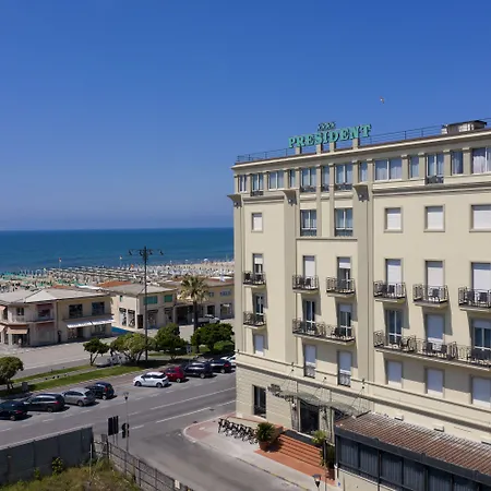 President 4* Viareggio