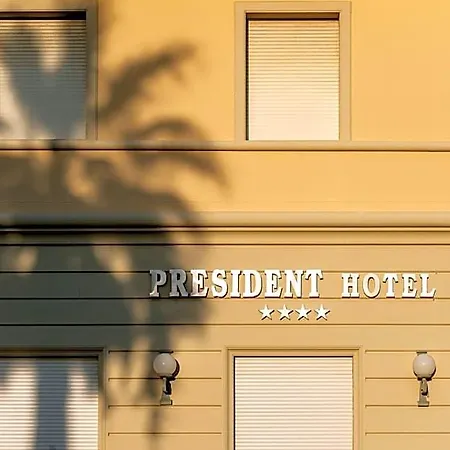 Hotel President 4*