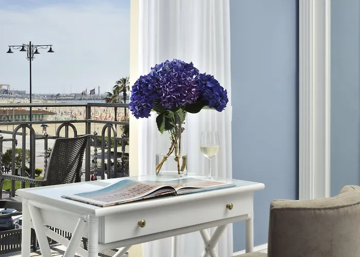 President فندق 4*